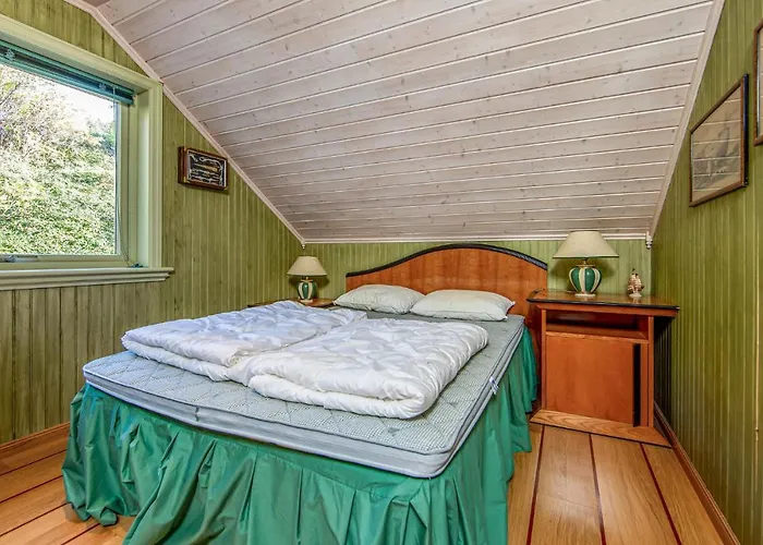 בית נופש Beautiful In Hundeidvik